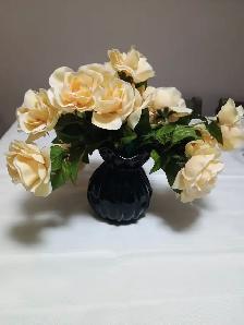 Hand Blown Art Glass vase 5' tall, 4' wide - Photo 7