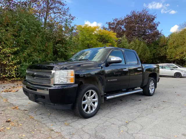 2011 Chevrolet Silverado "Certified" Clean Truck! $7400