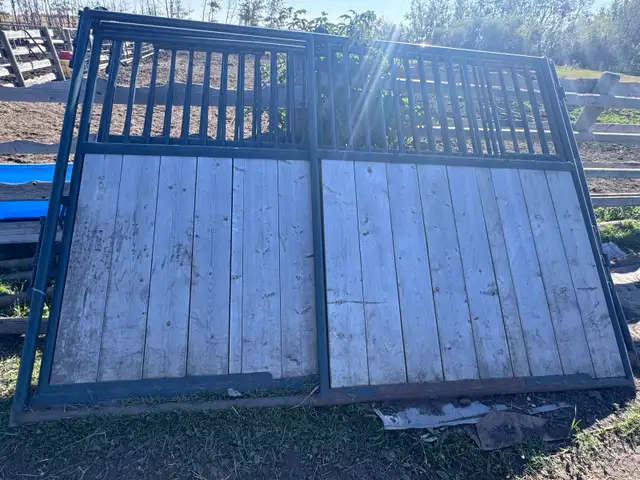Hi-Hog Horse Stalls