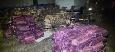 10.00 Large bag hardwood firewood - Photo 3