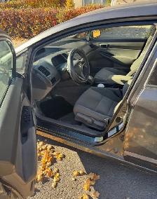 2011 Honda Civic - Photo 6