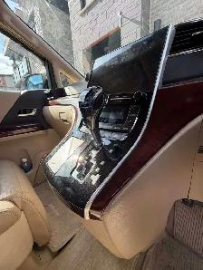 2010 Toyota Alphard 3.5L V6 GL AWD RHD — 63k km — $19,500 - Photo 9