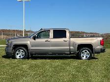 2017 Chevrolet Silverado 1500 LT - Photo 4