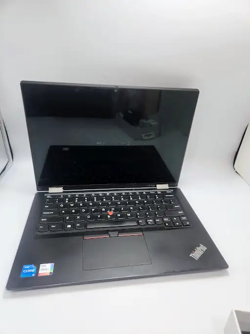 Lenovo Think Pad Yoga (Gen 2)Core i5 11gn 2.4ghz8gb Ram256gb