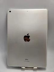 iPad 5th Gn 32gb Grey Wifi 3 Months Warranty W/Charger