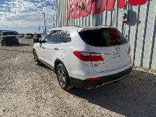 2014 Hyundai Santa Fe XL AWD - Photo 2