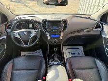 2014 Hyundai Santa Fe XL AWD - Photo 11