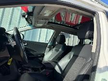 2014 Hyundai Santa Fe XL AWD - Photo 13