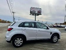 2026 Mitsubishi RVR AWD! CLEAN CARFAX! LOW KMS! FULL FACTORY WAR - Photo 6