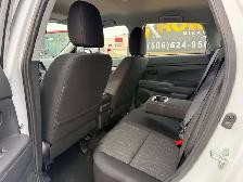 2026 Mitsubishi RVR AWD! CLEAN CARFAX! LOW KMS! FULL FACTORY WAR - Photo 17