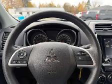 2026 Mitsubishi RVR AWD! CLEAN CARFAX! LOW KMS! FULL FACTORY WAR - Photo 27