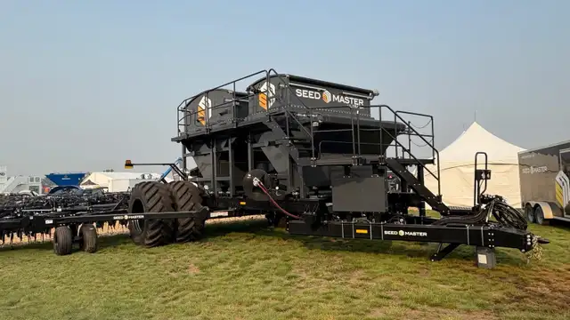 2027 SeedMaster Ultra SR