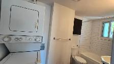 4 1/2 bien éclairé et rénové - Photo 2