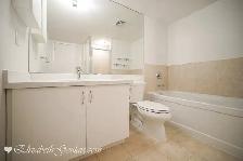 209 FORT YORK BLVD - NEPTUNE CONDOS - 2 BEDROOM   DEN W/PARKING - Photo 6