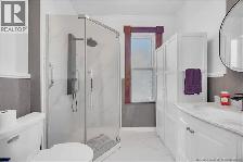 4 Bedroom Apartment for rent - Photo 2