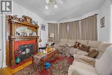 4 Bedroom Apartment for rent - Photo 3