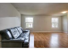 One Room for rent in Waterloo (ALL Included, Girl Only) - Photo 9