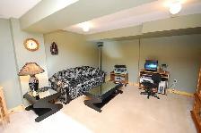 BEAUTIFUL END UNIT TOWNHOUSE- 3 BRDM 4 BTH - WOODBRIDGE - Photo 8