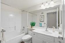 Beautifully Maintained 4bdrm 3bth Bi-Level in Harbour View South - Photo 7