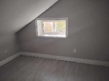 room for rent with your own sitting area