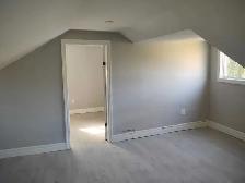 room for rent with your own sitting area - Photo 3