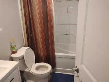 room for rent with your own sitting area - Photo 7