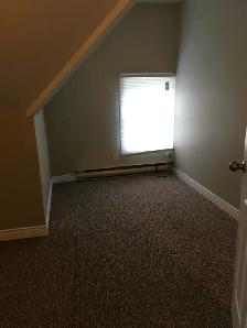 Old Walkerville Charmer-2 Bedroom Upper for Rent - Photo 14