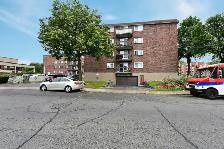 4 1/2 Ville Saint-Laurent, Rénové, 1900$/mois - Photo 10