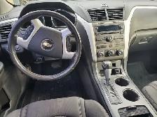 2010 CHEVROLET TRAVERSE, 195,000 km/ V6 - Photo 7