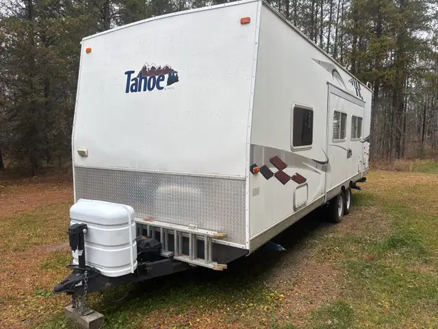 2007 Tahoe toy hauler parting out