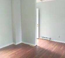 3 Bedroom Townhome with Finished Basement $1695   Utilities - Photo 6