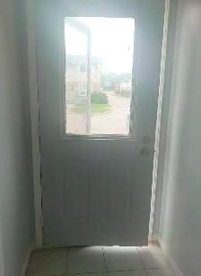 3 Bedroom Townhome with Finished Basement $1695   Utilities - Photo 11