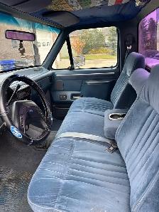 1987 Ford F150 4x4 - Photo 8