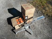 Clay pigeon thrower and clay pigeons