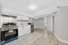 AGINCOURT - 2 Bed   1 Bath Unit for Rent in Agincourt North - Photo 5