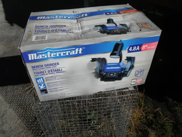 Mastercraft 8' bench grinder - new in box