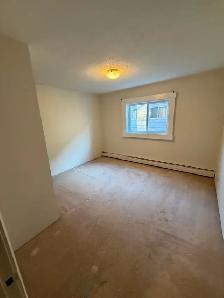 One bedroom suite  in College Park - Photo 3