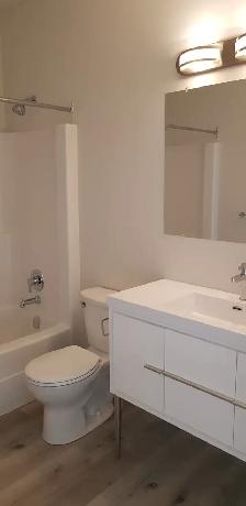 Downtown Living - 2 Bedroom Townhome - Photo 4