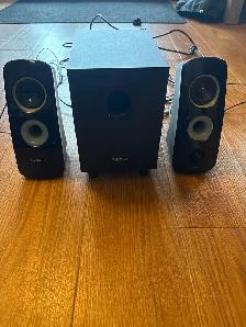 computer speakers with Subwoofer