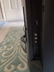 Sony Bravia 40" TV - Photo 3