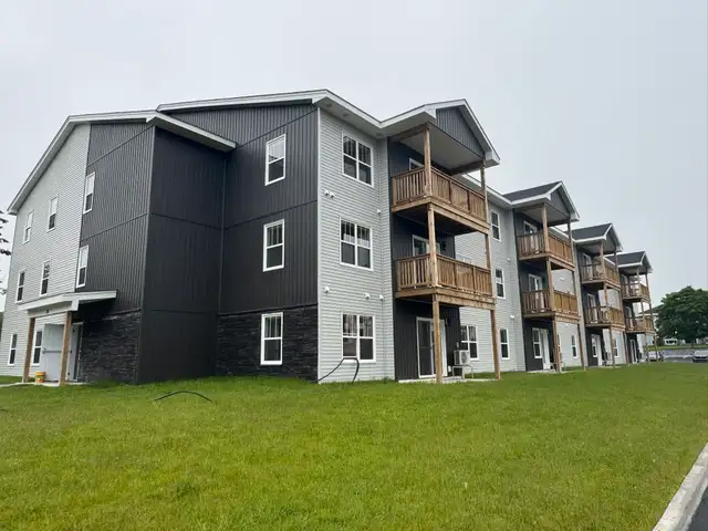 66 Dobbin - 2 modern bedroom in Rothesay, New Brunswick