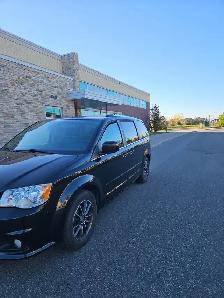 2017 Dodge Grand Caravan SE FWD - Photo 3