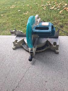 compound mitre saw - Photo 6