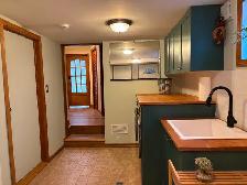 Bright, Renovated Basement Suite for Rent – Hamilton/Ancaster