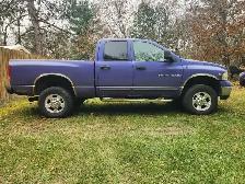 2005 Dodge Ram 2500 4x4 Cummins