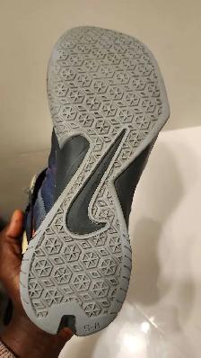 Nike Air - US 12 / UK 11 / EUR 46 - Modèle 355169-012 - Noir - Photo 2