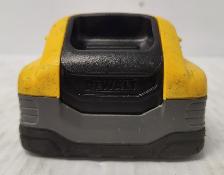 (N93578-3) Dewalt DCB520 Power Stack Battery - 20V - 5AH - Photo 7
