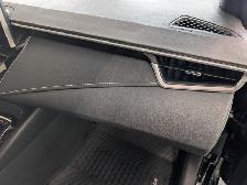 2023 Toyota Corolla Hatchback SE - Photo 9