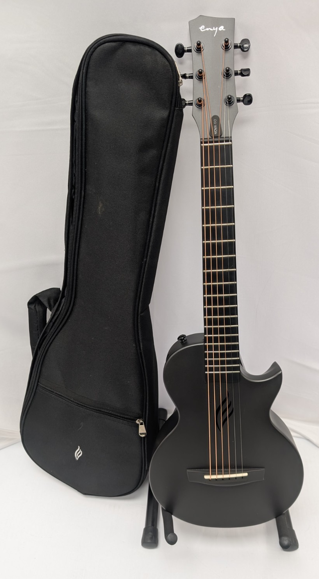 (B7538) Enya Nova Go Mini Acoustic Guitar