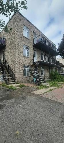 appartement a louer  a Lachine